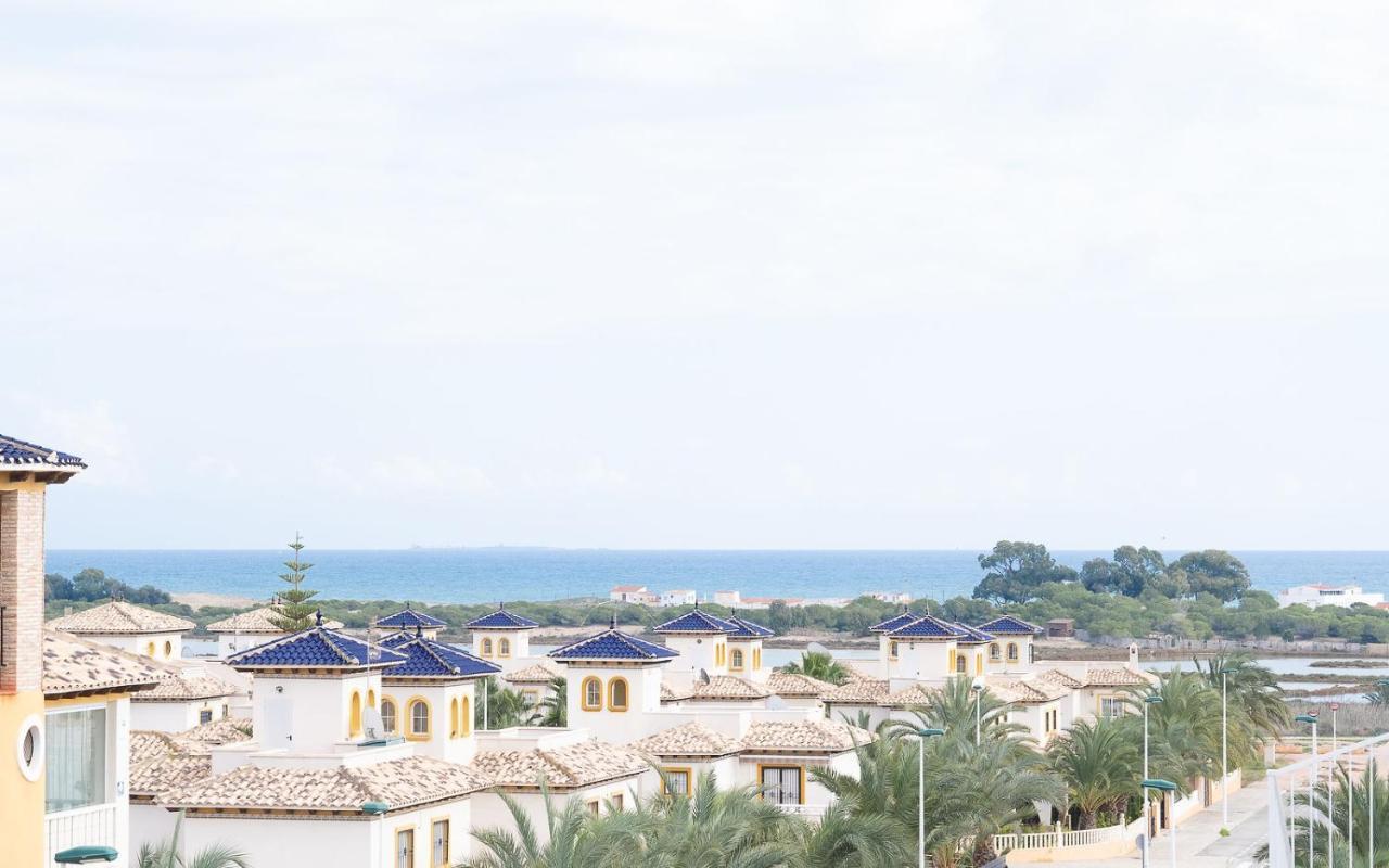 Natura Pinet-1 La Marina Bagian luar foto